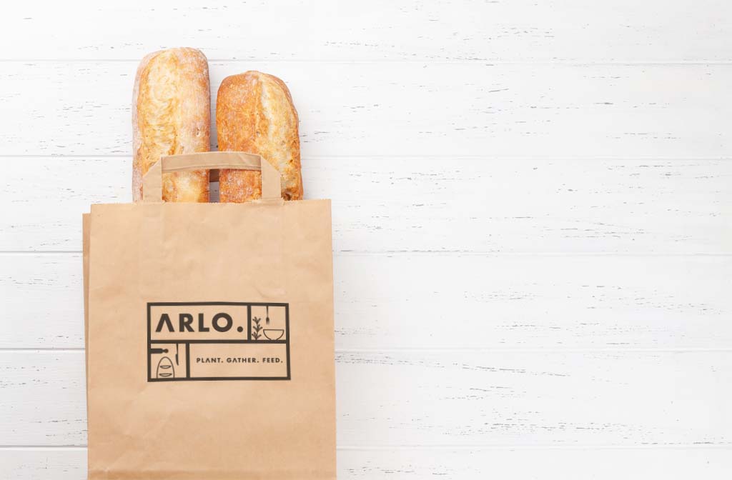 /assets/uploads/arlo-3.jpg